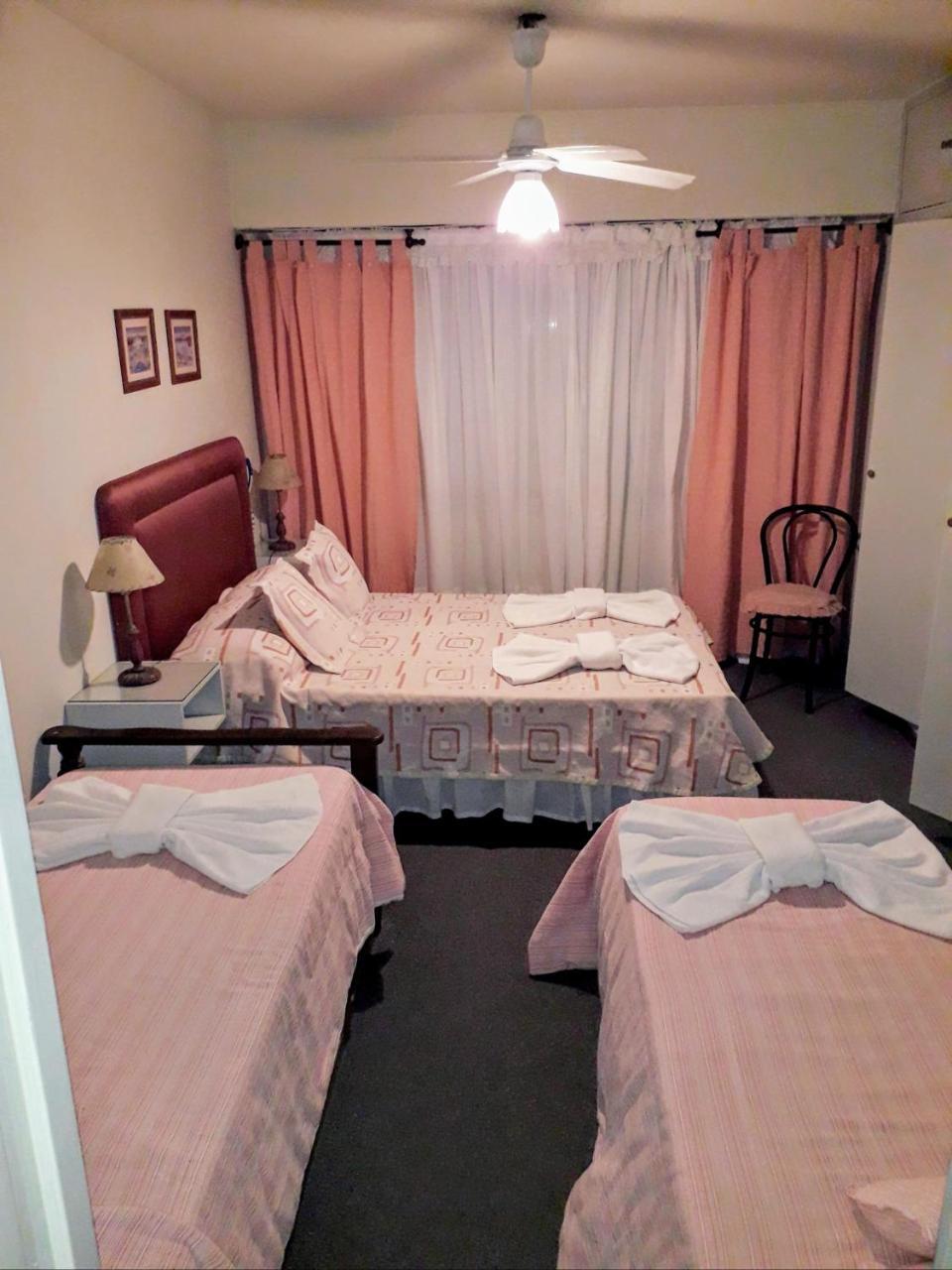 Posada De La Villa Villa Gesell Kültér fotó